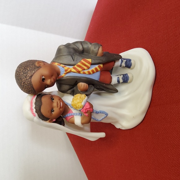 Little Pride and Joy's I Do porcelain figurine 2002. - Picture 1 of 8